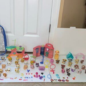 Littlest Pet Shop LPS HUGE LOT of Dogs, Cats & ACCESSORIES ✿PETS✿Carrying Case +